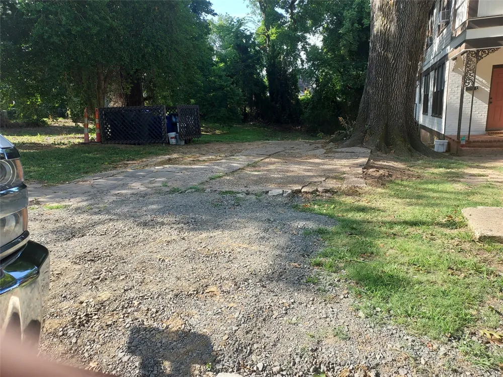 621 Wyandotte Street Shreveport, LA 71101