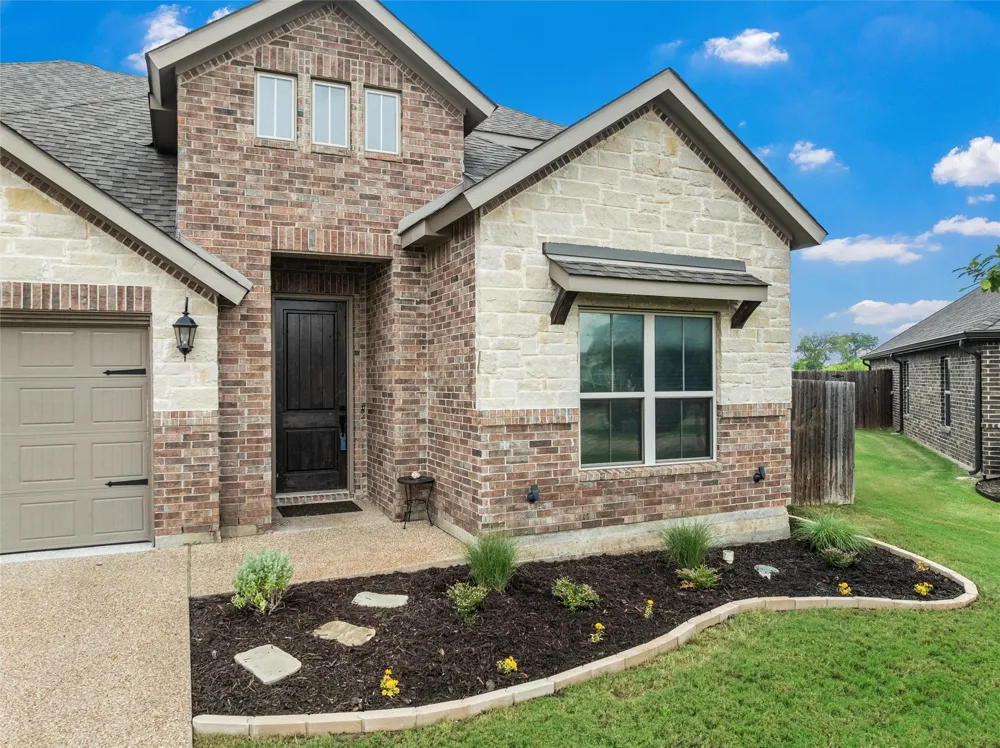 903 Dublin Court McGregor, TX 76657