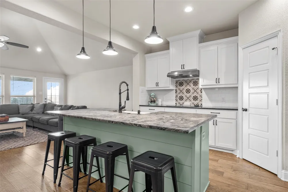 903 Dublin Court McGregor, TX 76657