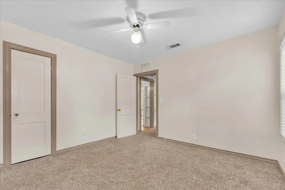 1113 Hudgins Avenue Fort Worth, TX 76111