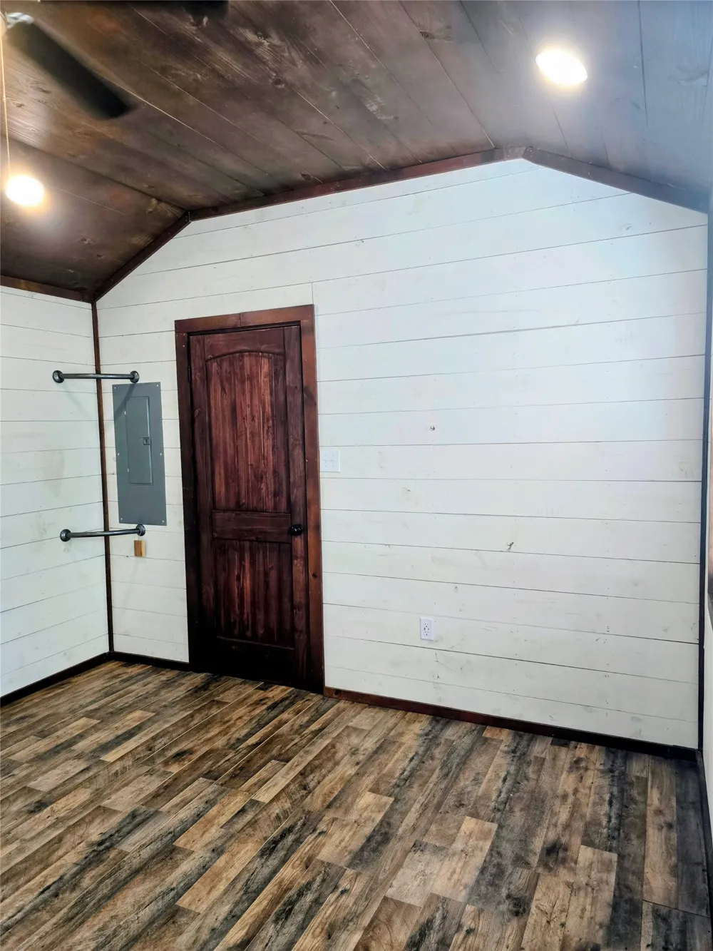 710 County Road 2298 Mineola, TX 75773