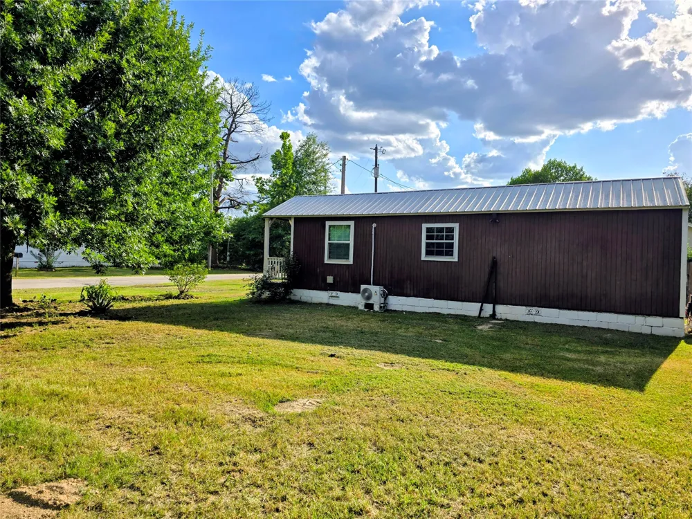 710 County Road 2298 Mineola, TX 75773