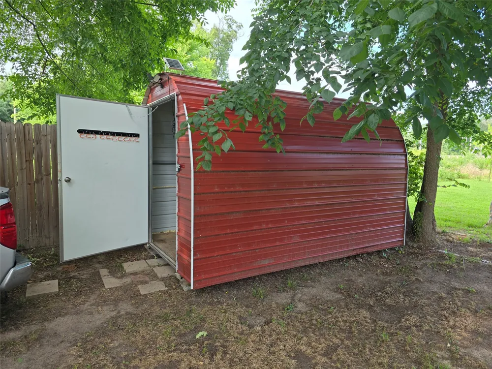 710 County Road 2298 Mineola, TX 75773