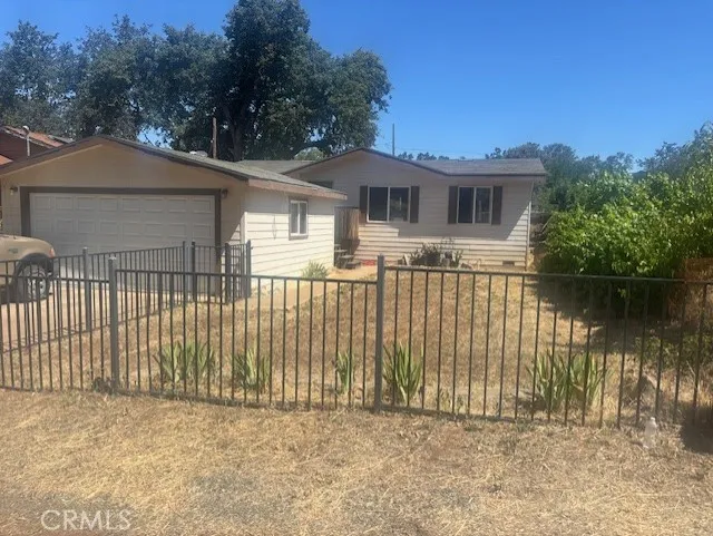 16192 27th Clearlake, CA 95422