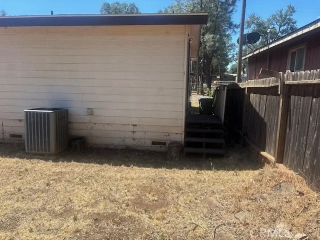 16192 27th Clearlake, CA 95422