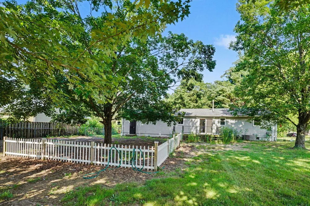 59799 Whitewood Drive Antwerp Township, MI 49071