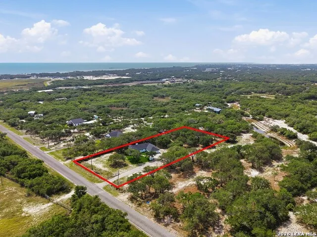150 Wishert Rd Rockport, TX 78382