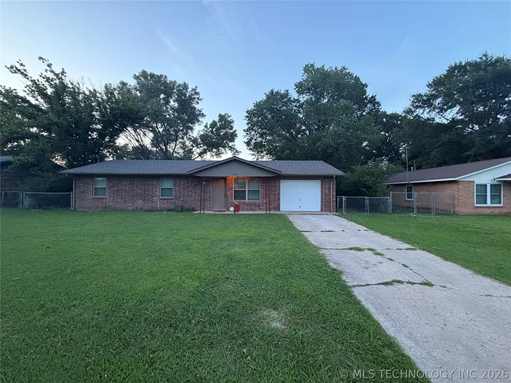 501 W Creek Drive Okmulgee, OK 74447