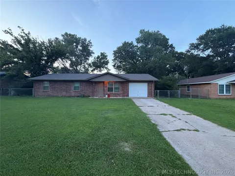 501 W Creek Drive