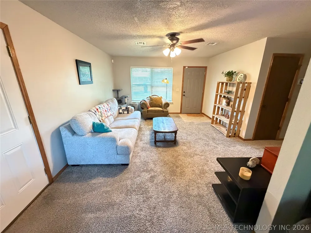 501 W Creek Drive Okmulgee, OK 74447