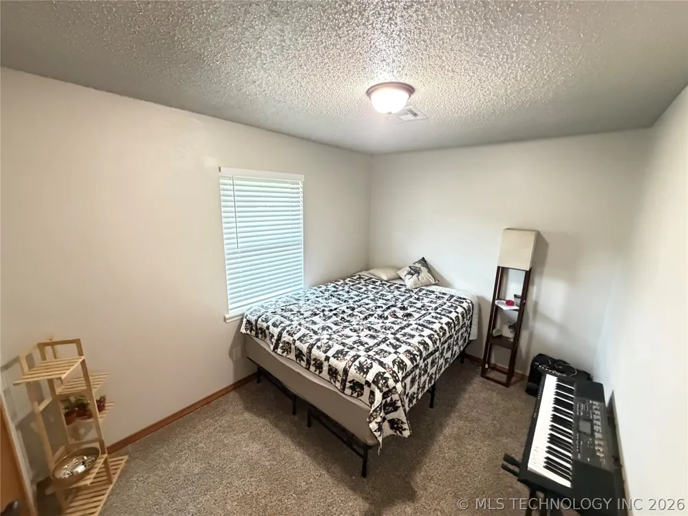 501 W Creek Drive Okmulgee, OK 74447