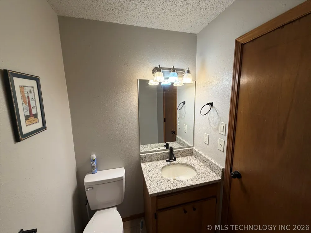 501 W Creek Drive Okmulgee, OK 74447