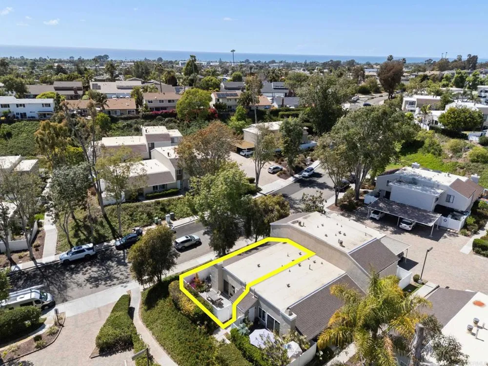 1245 Evergreen Drive Cardiff by the Sea, CA 92007