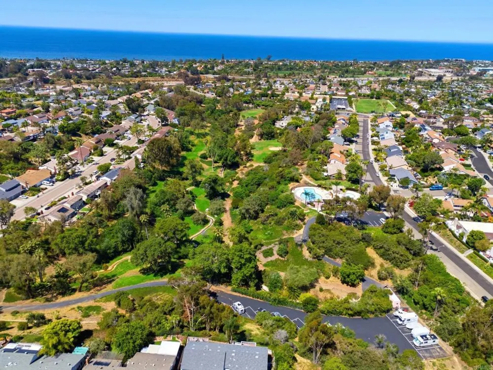 1245 Evergreen Drive Cardiff by the Sea, CA 92007