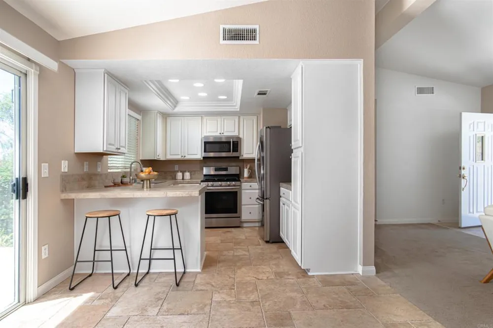 2218 Galvani Lane Vista, CA 92084