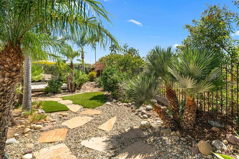 2218 Galvani Lane Vista, CA 92084