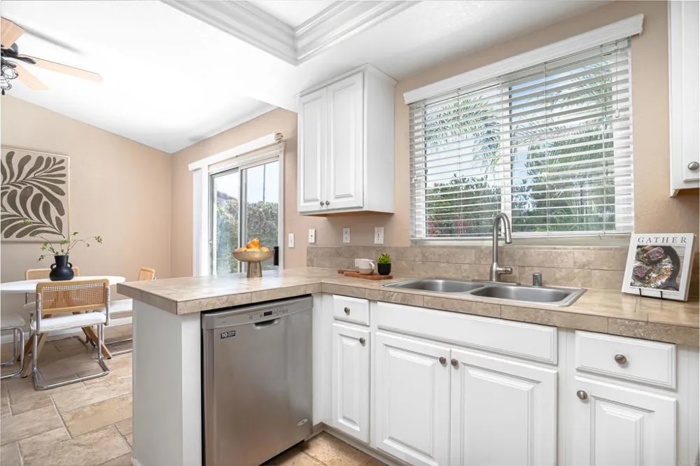 2218 Galvani Lane Vista, CA 92084
