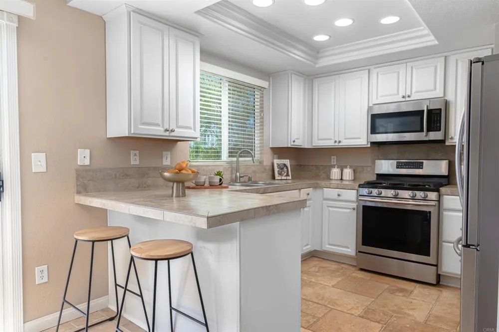2218 Galvani Lane Vista, CA 92084