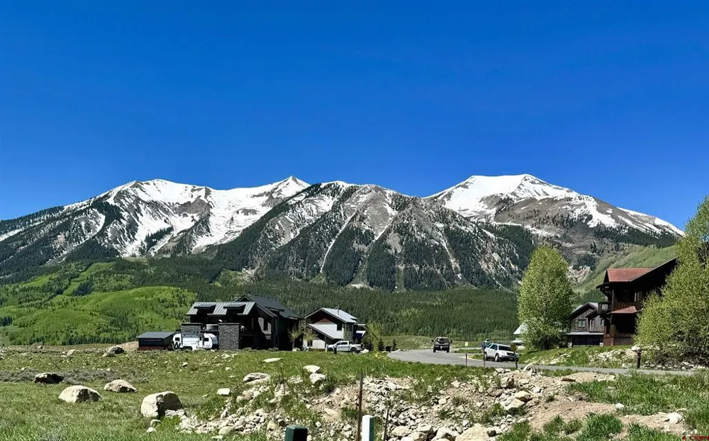 528 White Stallion Circle Crested Butte, CO 81224