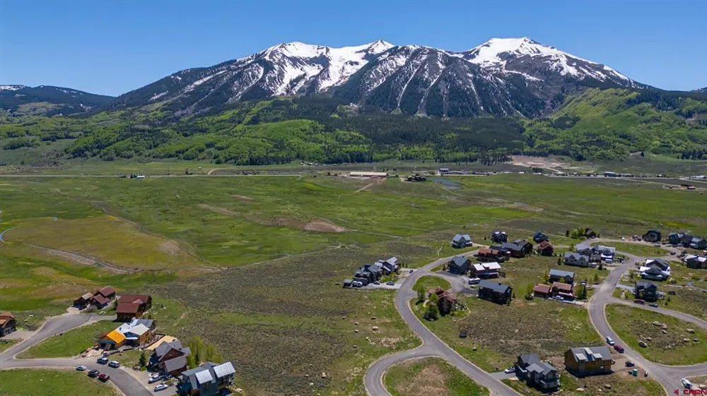 528 White Stallion Circle Crested Butte, CO 81224