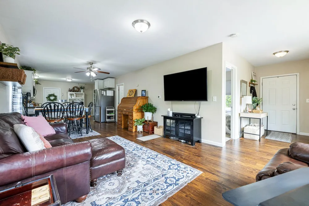 34633 Robles Road Auberry, CA 93602