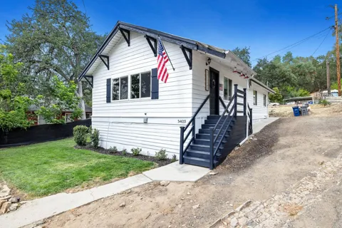 34633 Robles Road