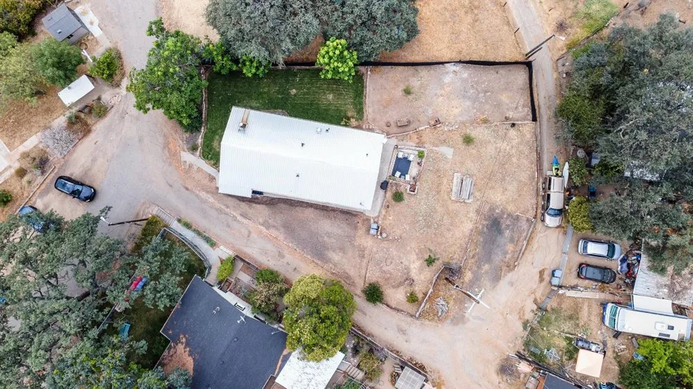 34633 Robles Road Auberry, CA 93602
