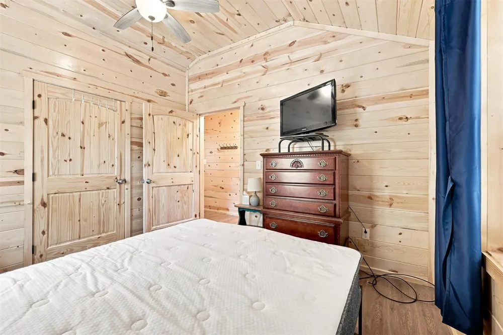 180746 W Sherman Road Moyers, OK 74557
