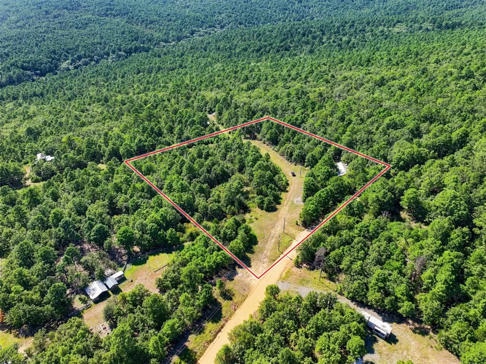 180746 W Sherman Road Moyers, OK 74557