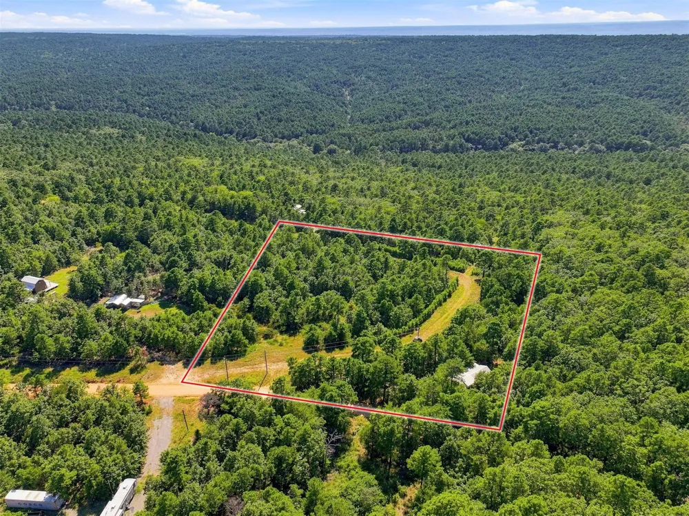 180746 W Sherman Road Moyers, OK 74557