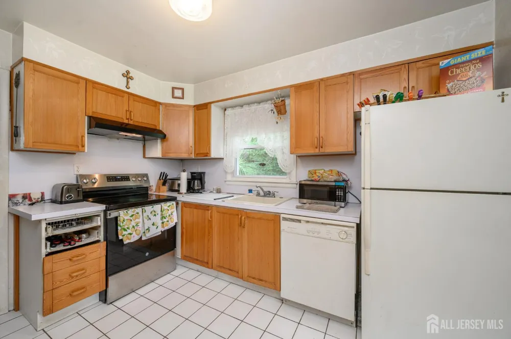 405 Magnolia Road Mount Laurel, NJ 08054