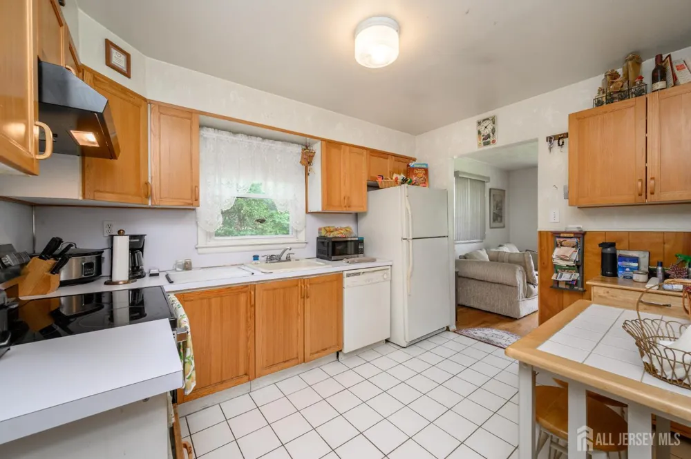 405 Magnolia Road Mount Laurel, NJ 08054