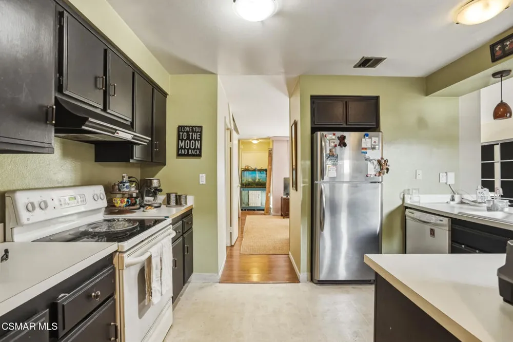 28638 Conejo View Drive Agoura Hills, CA 91301