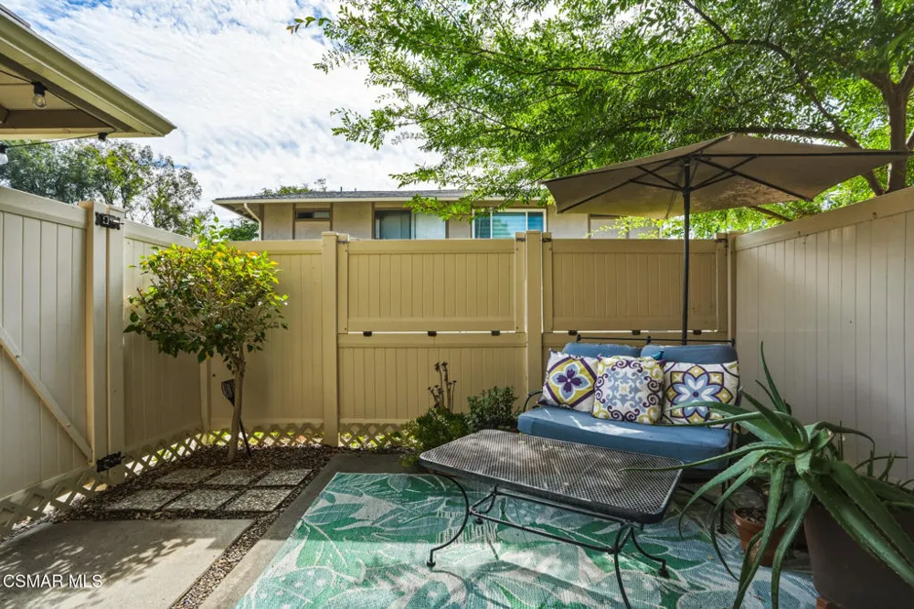 28638 Conejo View Drive Agoura Hills, CA 91301