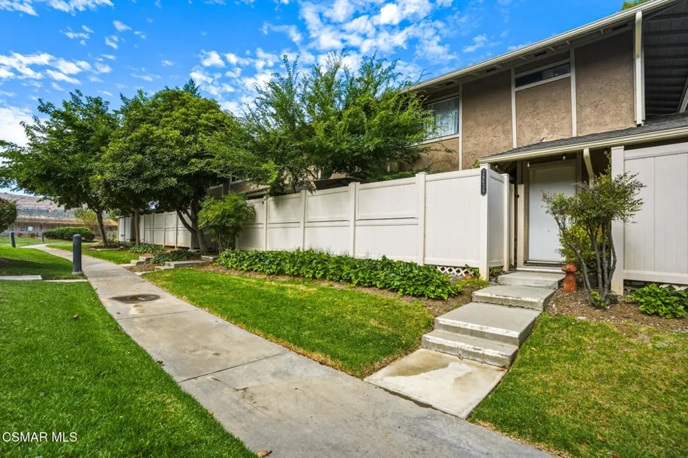 28638 Conejo View Drive Agoura Hills, CA 91301