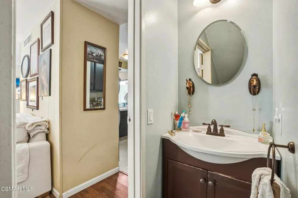 28638 Conejo View Drive Agoura Hills, CA 91301
