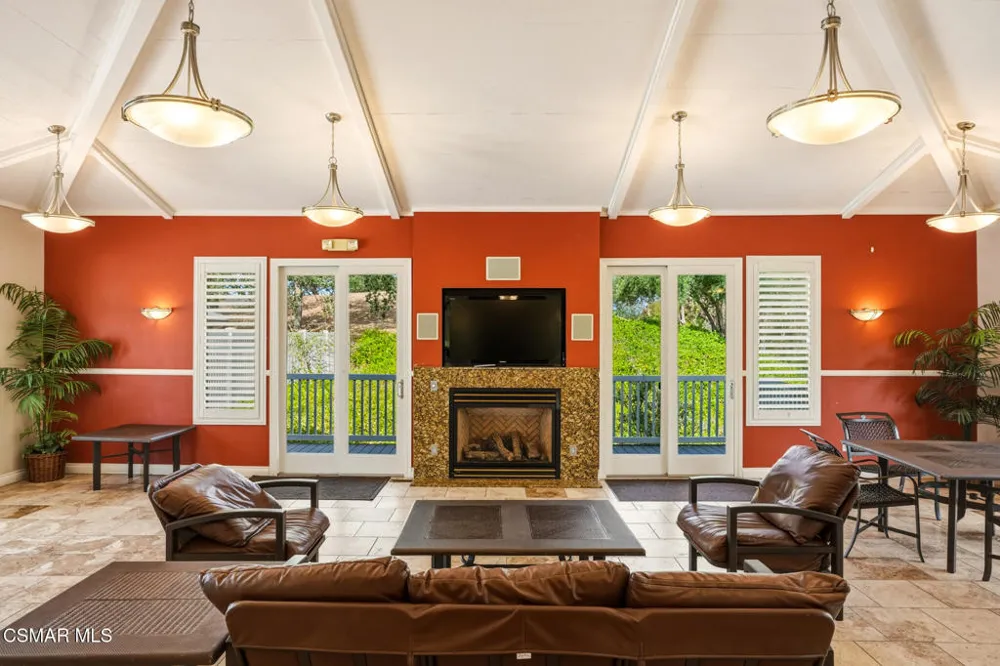 28638 Conejo View Drive Agoura Hills, CA 91301