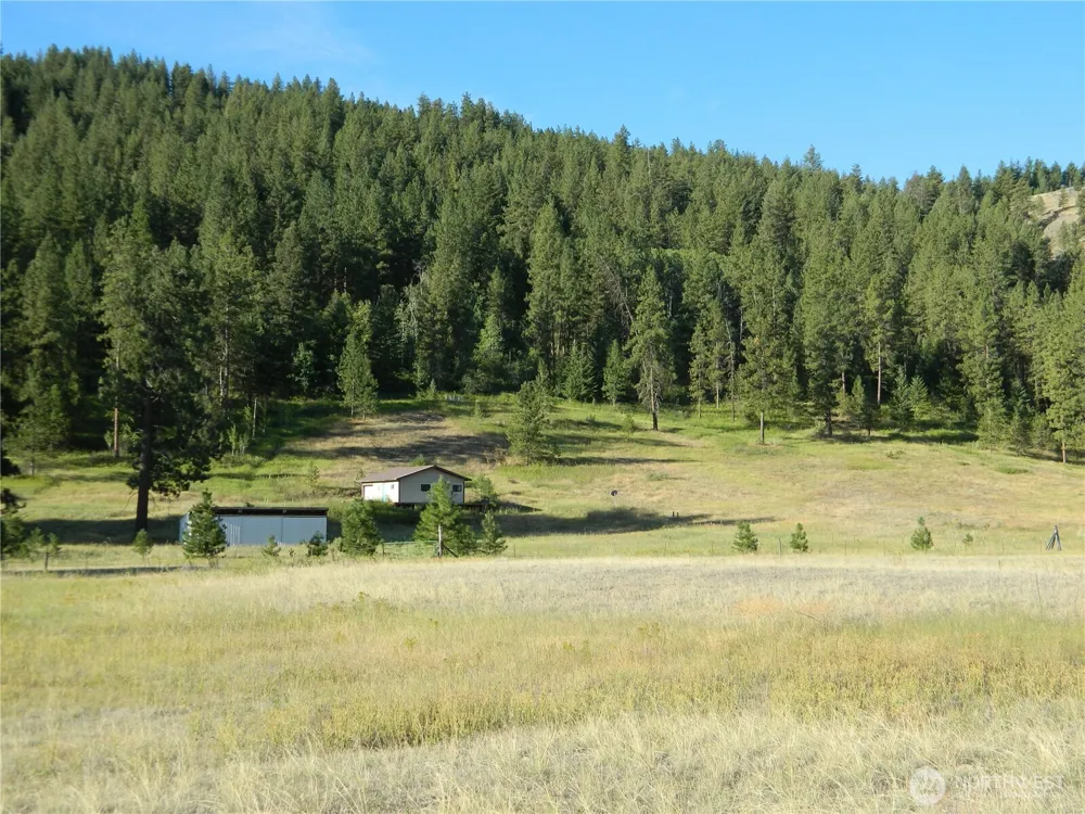 10 Sorona Way Tonasket, WA 98855