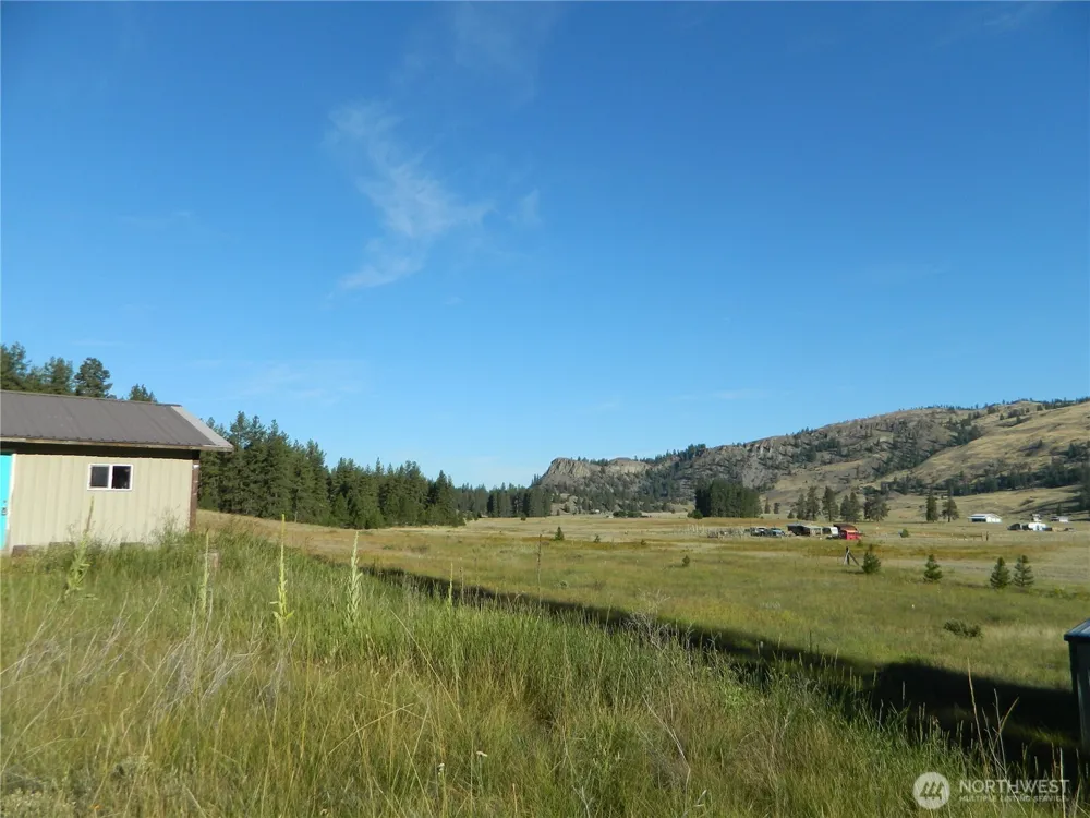 10 Sorona Way Tonasket, WA 98855