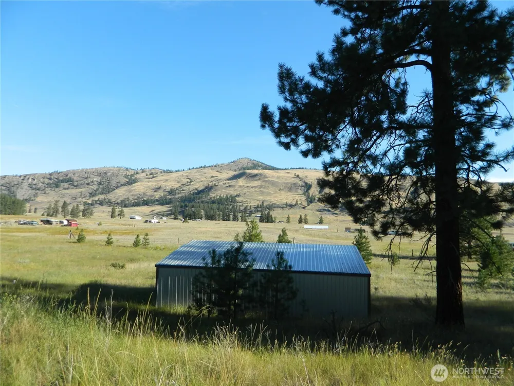 10 Sorona Way Tonasket, WA 98855