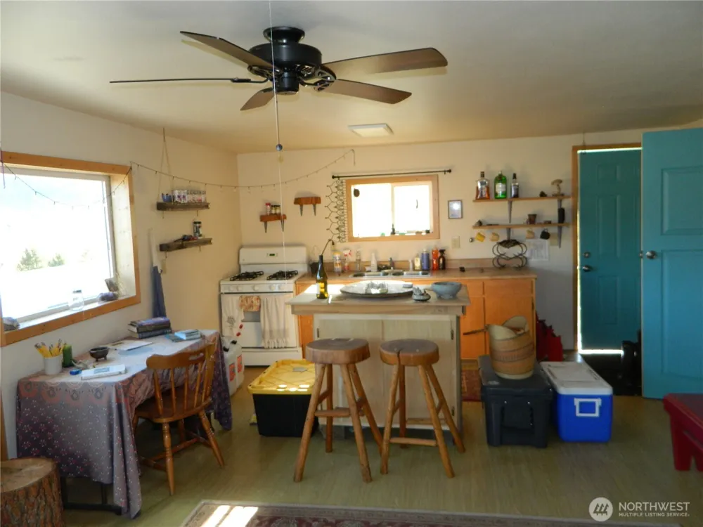 10 Sorona Way Tonasket, WA 98855