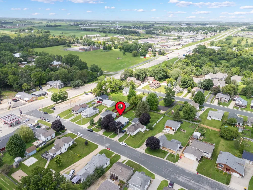 109 5th Street NE Stewartville, MN 55976