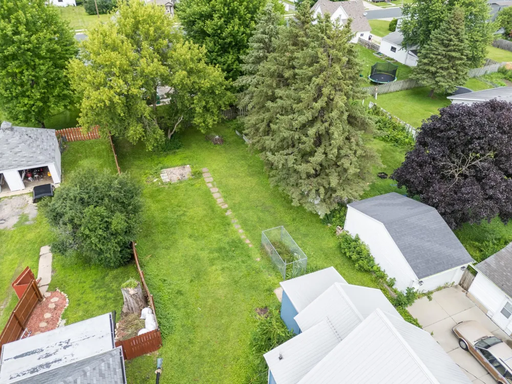 109 5th Street NE Stewartville, MN 55976