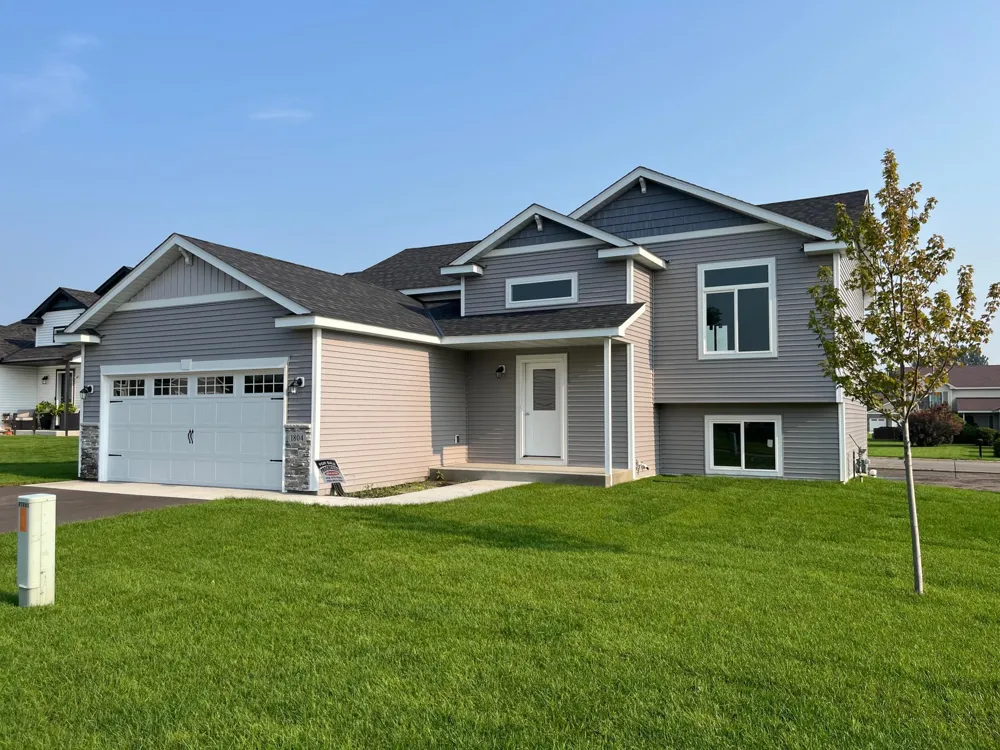 108 Woolgrass Way Avon, MN 56310