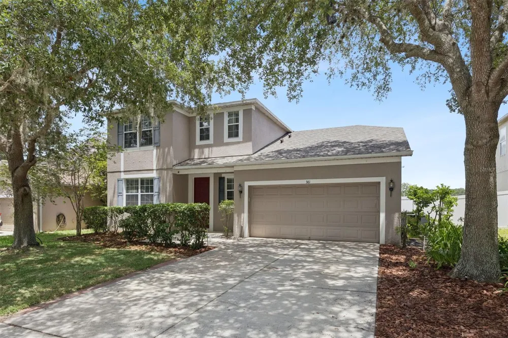 381 MISTY OAKS LANE Eustis, FL 32736