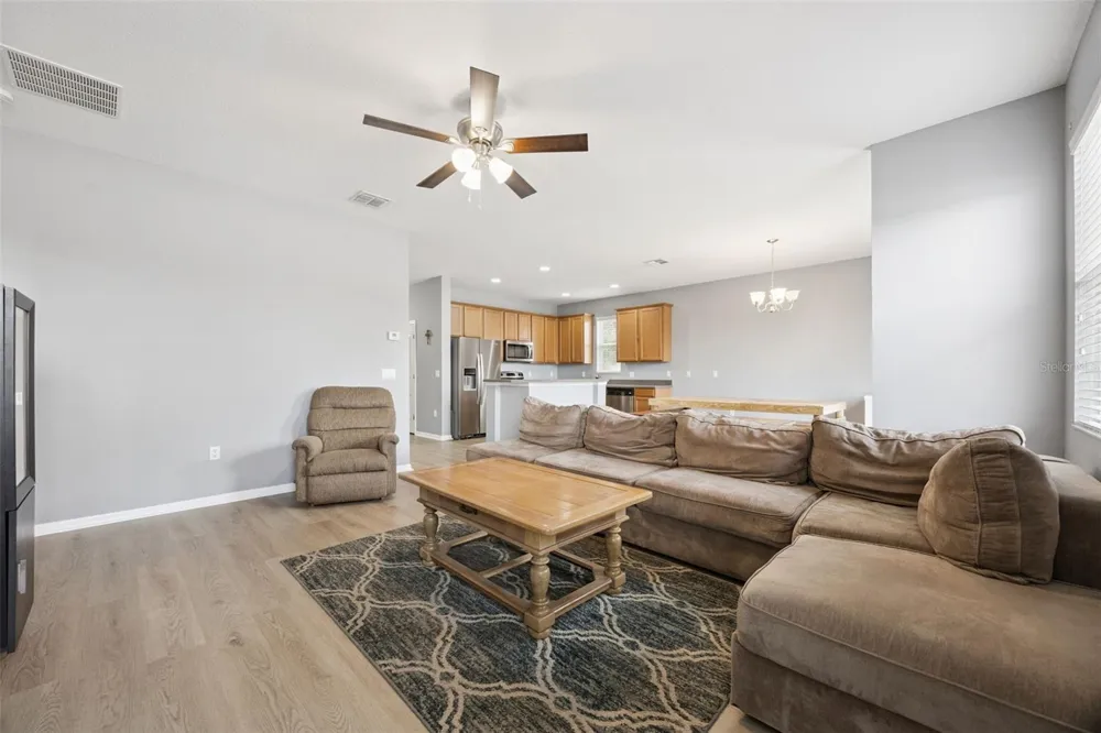 381 MISTY OAKS LANE Eustis, FL 32736