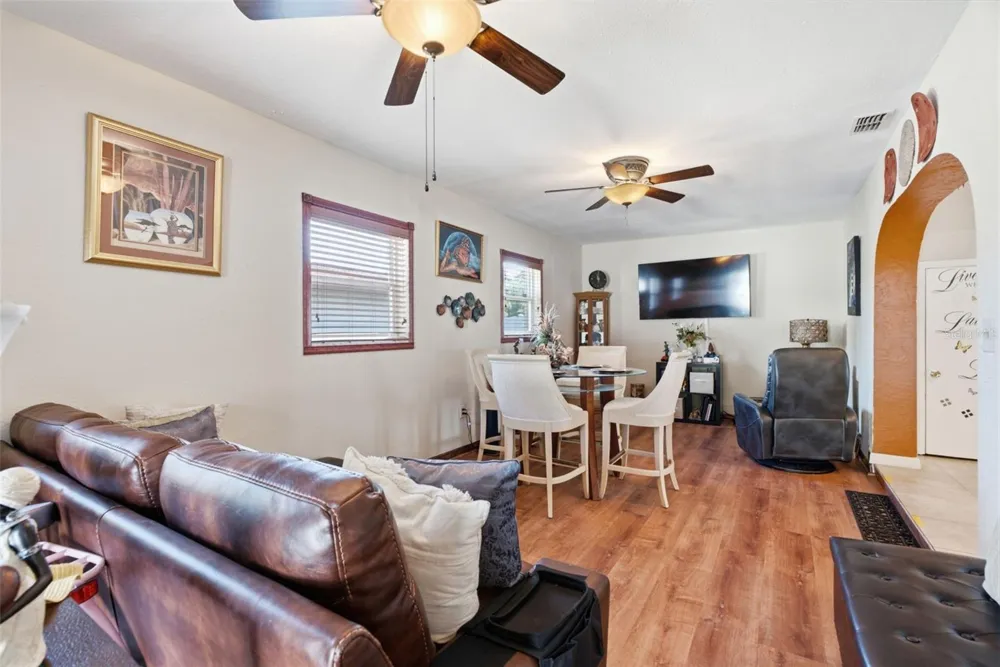 701 58TH AVENUE S St Petersburg, FL 33705