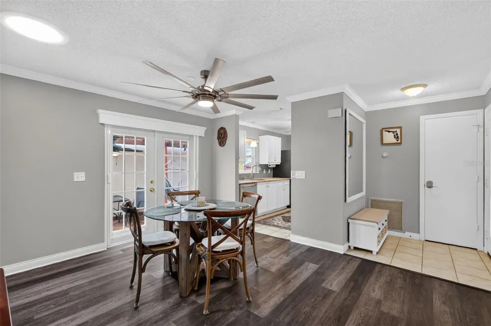 1004 LAREDO LANE Lady Lake, FL 32159