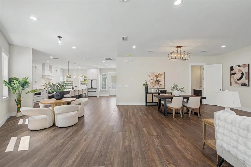110 S ARRAWANA AVENUE #2 Tampa, FL 33609