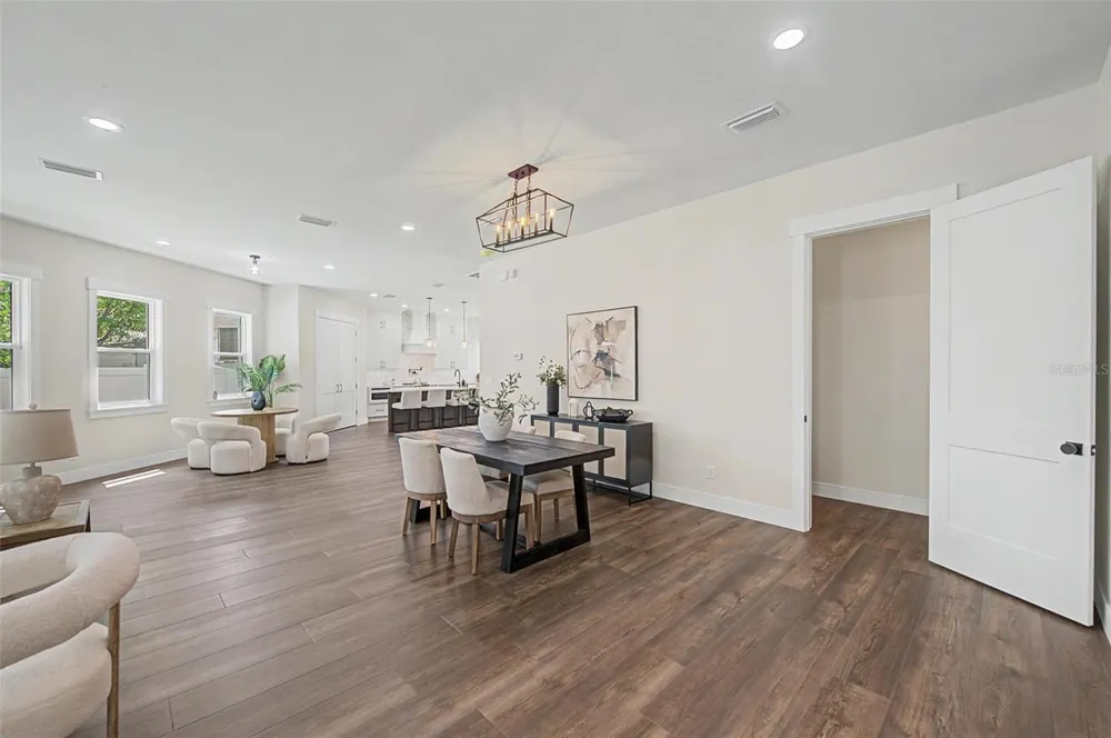 110 S ARRAWANA AVENUE #2 Tampa, FL 33609